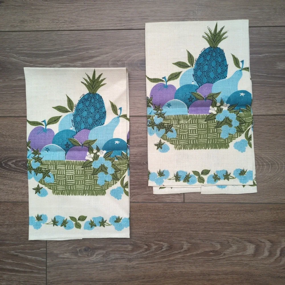 Vtg Pure Linen Fruit Basket Tea Towels Set 2 Blue Purple Strawberries Pineapple